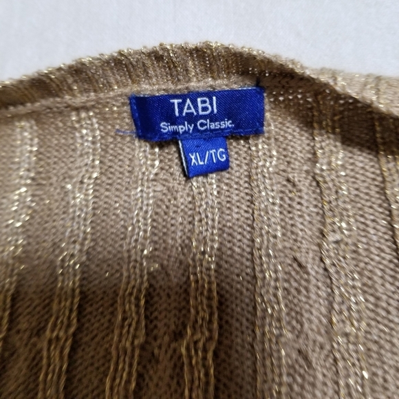 Tabi Simply Classic cardigan with gold thread in a XL - Picture 3 of 8